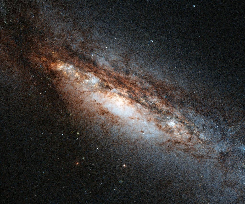 Hubble Teleskobu'ndan NGC 7252 Gökadası